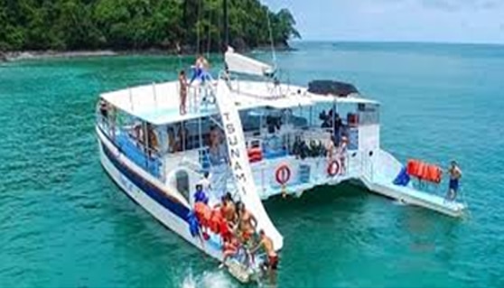 Manuel Antonio Catamaran Tour